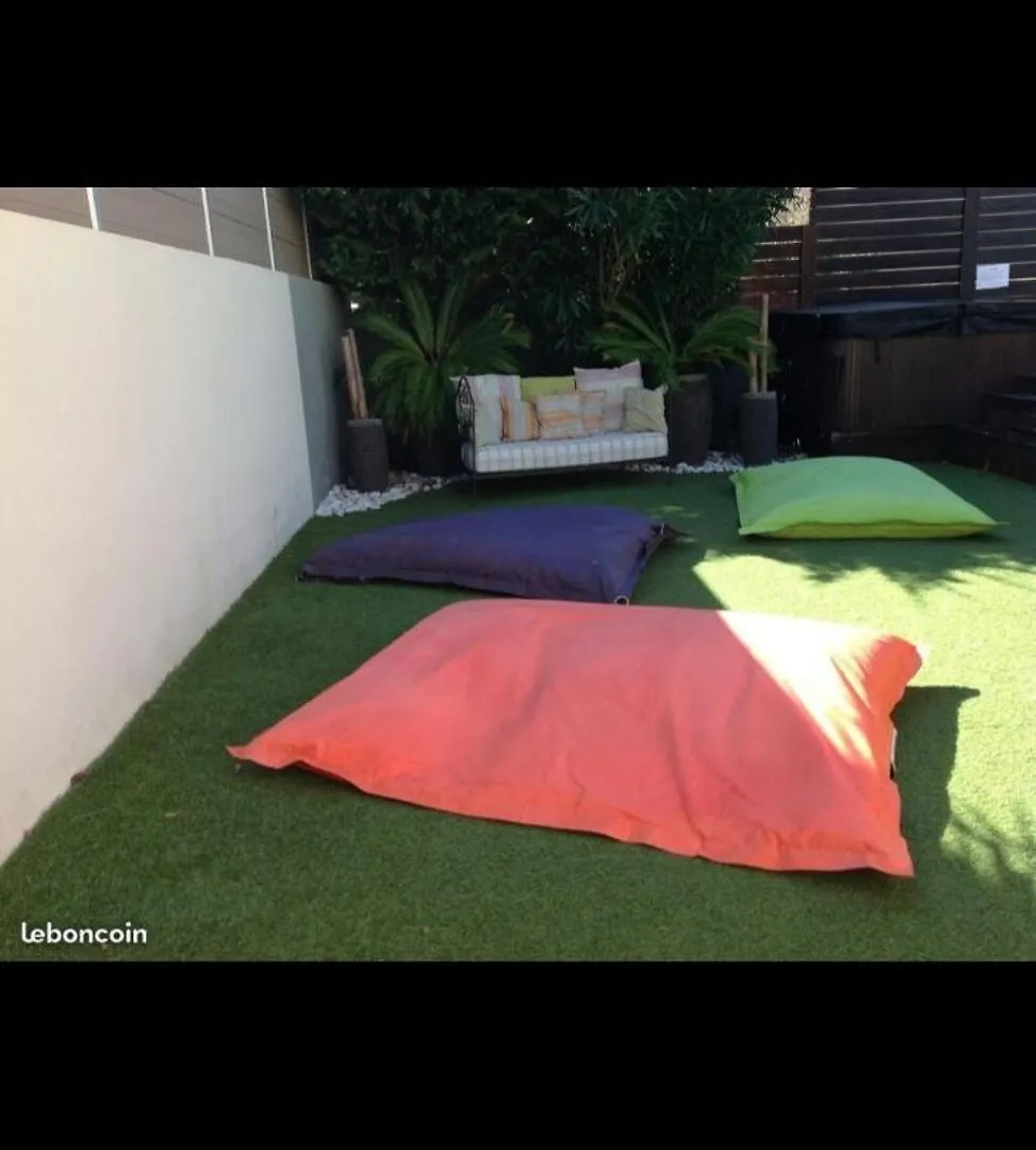 Tres Belle Villa A 100M De La Plage, Piscine , Jacuzzi, Terrasse En Composite Sausset-les-Pins France